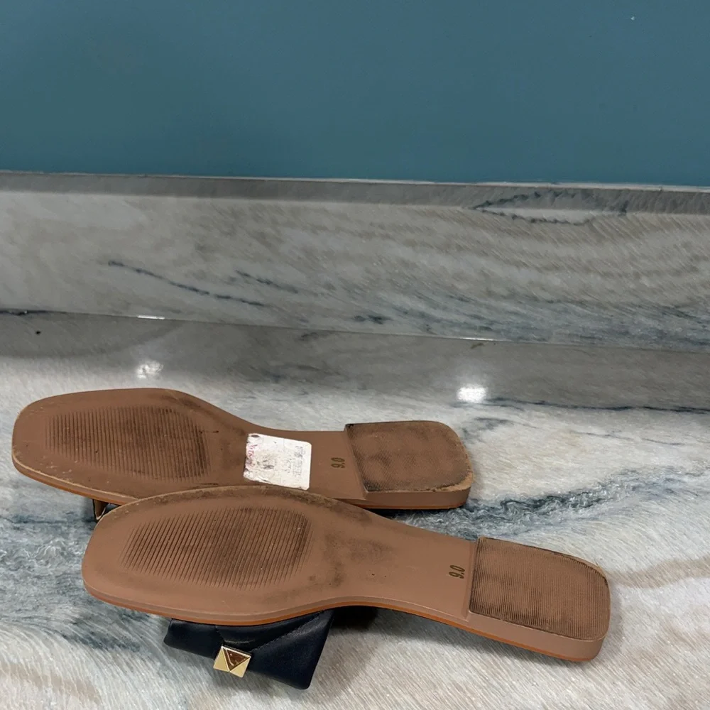 Steve Madden Black Quilted Slide Sandals with Gold Studs - Picture 5 of 5